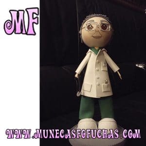 Fofucha personalizada doctor