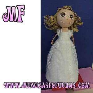 Muñeca Fofucha personalizada comunion 7